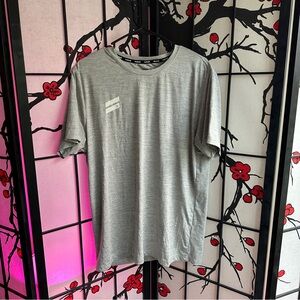 Hurley Dri-Fit Style Performance Tee – Gray – Men’s Medium